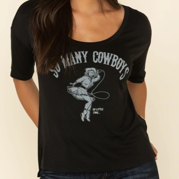 Idyllwind Miranda Lambert Tops - IDYLLWIND FUELED BY MIRANDA LAMBERT NWT SO MANY COWBOYS WEEKENDER TEE SHIRT LARG